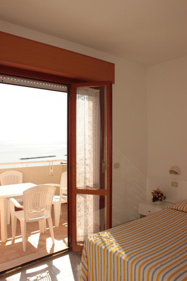 Residence Azzurro Massignano Zewnętrze zdjęcie